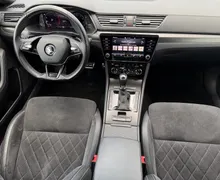 Notranja slika - Škoda Superb - Combi 2.0 TDI Sportline DSG-Memory-Vlečna kljuka.. - 10 - Predogledna slika