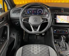 Notranja slika - Volkswagen Tiguan - 2.0 TDI 4MOT-R Line-iQ LED-HEADUP-VIRTUAL-KEYLESS - 12 - Predogledna slika