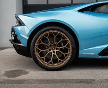 Zunanja slika - Lamborghini Huracan - EVO AWD AZZURO TERZO - 9 - Predogledna slika