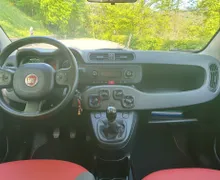 Notranja slika - Fiat Panda - 4x4 1,3 Multijet Rock - 13 - Predogledna slika