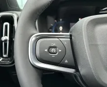 Zunanja slika - Volvo XC40 - B3  P  Plus Black Edition... - 17 - Predogledna slika