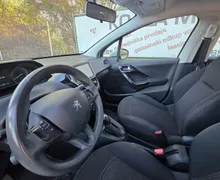 Zunanja slika - Peugeot 208 - 1.2 PURETECH 82 ZASLON-KLIMA-SLOVENSKI-1.LASTNIK - 10 - Predogledna slika