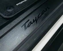 Zunanja slika - Porsche Taycan Sport Turismo - 21 COL Pano Zračno vzmetenje BOSE Radar - 15 - Predogledna slika
