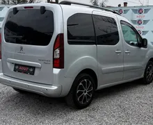 Zunanja slika - Peugeot Partner - 1.6HDi|NOVE ZIMSKE GUM|CAM|PARKSENZ|GRETJ.SEDEŽEV| - 6 - Predogledna slika
