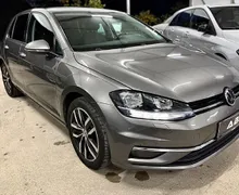 Zunanja slika - Volkswagen Golf - 1.2 TSI 7.5 81kW 1.LASTNIK LED 17COL AKTIVNI TEMP - 3 - Predogledna slika