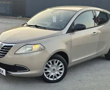 Zunanja slika - Lancia Ypsilon - 0.9 TwinAir + AUTOMATIC + IT DOK + EXTRA CENA - 1 - Predogledna slika