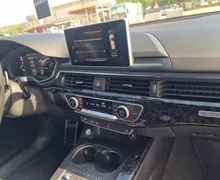 Notranja slika - Audi A4 Avant - 2.0 TDI 4x4 190PS S-LINE VIRTUAL-AMBIENT- KOT NO - 8 - Predogledna slika