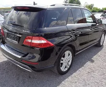 Zunanja slika - Mercedes-Benz ML-Razred - 350 BlueTEC Avt. - ODLIČEN - VSI SERVISI - 3 - Predogledna slika