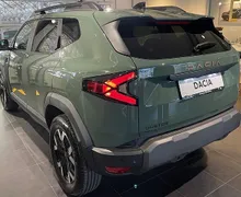 Zunanja slika - Dacia Duster - Extreme 130MHEV + 4 leta servisov - 3 - Predogledna slika