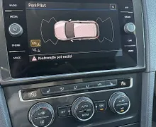 Zunanja slika - VW Golf - 1.6 TDI°°Digi.števci°°Gretje sedežev°°Garancija - 9 - Predogledna slika