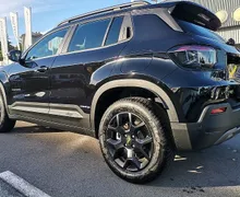 Zunanja slika - Jeep Avenger - Upland 4XE 1.2 E-DCT6 MHEV 136 - 7 - Predogledna slika