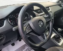 Zunanja slika - Škoda Octavia - 2.0 TDI-110KW-VELIKI SERVIS-LED+XENON-VELIKA NAVI- - 6 - Predogledna slika