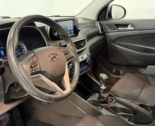 Notranja slika - Hyundai Tucson - 1.6 CRDi-129.000KM-SLO-TEMPOMAT-KAMERA-PDC-SERV KN - 10 - Predogledna slika