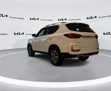 Notranja slika - SsangYong Rexton - 2.2 XDi Limited+ 4WD AT... - 7 - Predogledna slika