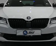 Zunanja slika - Škoda Superb - Combi 4x4 2.0 TDI SportLine DSG-RADAR-DCC-KLJUKA - 2 - Predogledna slika