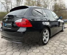 Zunanja slika - BMW Serija 1 - 320d | Usnje | Navi | TOP OHRANJEN - 7 - Predogledna slika