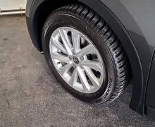 Zunanja slika - Toyota C-HR - Hybrid 1.8 C-OOL Avt. -SLO-1 LASTNIK- - 12 - Predogledna slika