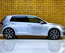 Notranja slika - Volkswagen Golf - 2.0 TDI  AUT. GRETJE-NAVI-BI XENON-F1-ALCANTARA - 12 - Predogledna slika