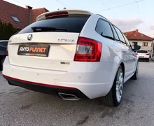 Zunanja slika - Škoda Octavia - 2.0 TDI RS AUT. ACC LED XENON F1 NAVI ALU 19 - 8 - Predogledna slika