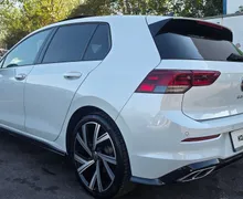 Zunanja slika - Volkswagen Golf - 1.5 TSI R-LINE LED-PANORAMA-ALU19-VIRTUAL-RADAR - 6 - Predogledna slika