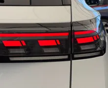 Zunanja slika - Volkswagen Tiguan - 4JOY 1.5 eTSI DSG-SLO-1.LASTNIK-BLACK STYLE - 5 - Predogledna slika