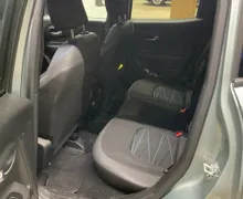 Zunanja slika - Jeep Renegade - 1.3 T-GDI 4xe PLUG-IN.NEMŠKI+4ALU.4X4.NAVI.ACC.TOP - 9 - Predogledna slika