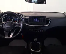 Zunanja slika - KIA Ceed - SW  SW 1.0 T-GDI Urban•Slovensko vozilo•1.Lastnik - 11 - Predogledna slika