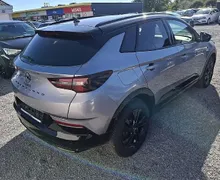 Zunanja slika - Opel Grandland - 1.2 TURBO 130KM GS - samo 7.208 prevoženih km - 3 - Predogledna slika