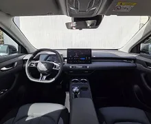 Zunanja slika - MG MGS5 EV - Comfort 49kWh - 7 let tovarniške garancije - 9 - Predogledna slika