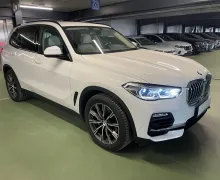 Zunanja slika - BMW X5 - xDrive30d Avt. LASER.NAVI.KAMERA.OGR.HLA.SEDEŽI - 2 - Predogledna slika