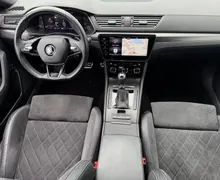 Notranja slika - Škoda Superb - Combi 2.0 TDI Sportline DSG-19 col-Matrix-Canton - 10 - Predogledna slika