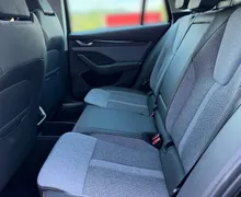 Notranja slika - Škoda Octavia - Combi 2.0 TDI Family DSG... - 10 - Predogledna slika