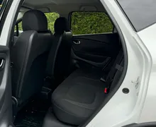 Notranja slika - Renault Captur - TCe 90-LIMITED-34.000km-LED-NAVI-TEMPOMAT-PDC- - 12 - Predogledna slika