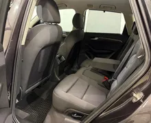 Notranja slika - Audi Q5 - 2.0 TDI-QUATTRO-S-TRONIC-BI-XENON-LED-SERVISNA KNJ - 11 - Predogledna slika