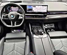 Notranja slika - BMW serija 5 Touring: - 520d XDRIVE•NARDO GREY•M PAKET PRO•KOT NOV•GARAN.. - 10 - Predogledna slika