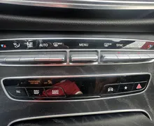 Notranja slika - Mercedes-Benz E-Razred - E 220 d T AMG Line Avt.USNJE.KAMERA.LED.NAVI.KLJUK - 7 - Predogledna slika