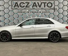 Notranja slika - Mercedes-Benz E-Razred - E 200D•AUT•EDITION•FUL LED•NAVIGACIJA•6.3 LOOK•F1• - 7 - Predogledna slika