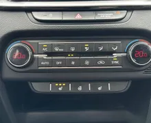 Notranja slika - KIA XCeed - 1.6 T-GDI EX DCT WAY... - 17 - Predogledna slika