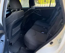 Zunanja slika - Toyota RAV4 - 2.2 D-4D . LASTNIK VLEČNA KLJUKA LETNO JAMSTVO - 11 - Predogledna slika