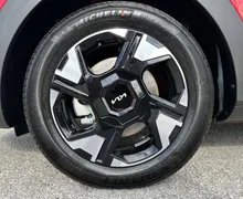Notranja slika - KIA Stonic - 1.0 T-GDi LX Life - 8 - Predogledna slika