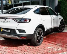 Zunanja slika - Renault Mégane Conquest - Megane Conquest 1.3 TCE 140 TECHNO EDC + ZIMSKE GUME + VINJETA - 3 - Predogledna slika