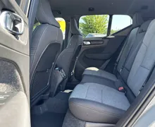 Notranja slika - Volvo XC40 - B3P Core Avt - 17 - Predogledna slika