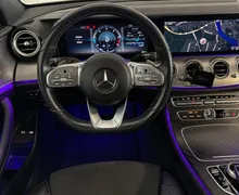 Notranja slika - Mercedes-Benz E-Razred - 220d T AMG Line|Pano|360K|AmbientL|Gretje|Kljuka|. - 11 - Predogledna slika