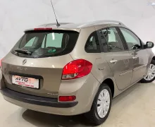 Zunanja slika - Renault Clio - Grandtour 1.5 dCi-TEMPOMAT-KLIMA-TRAJNIK - 6 - Predogledna slika
