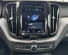 Notranja slika - Volvo XC60 - B4D AWD AUT Momentum Pro - 18 - Predogledna slika