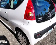 Zunanja slika - Peugeot 107 - 1.0 -95.000 KM-KLIMATSKA NAPRAVA-SERVO-TOP - 5 - Predogledna slika