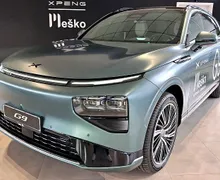 Zunanja slika - Xpeng G9 - PERFORMANCE AWD KAITOKE MAT GREEN - 1 - Predogledna slika