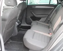 Zunanja slika - Škoda Superb - 2.0 TDI Scout DSG 4X4 147kW MATRIX ACC SIDE AST .. - 10 - Predogledna slika