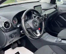 Notranja slika - Mercedes-Benz B-Razred - 200d+NAVI+ACC+F1+ALU+PDC - 10 - Predogledna slika
