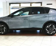 Zunanja slika - Hyundai Bayon - T-GDI PREMIUM AVT-ČRNA STREHA-AKT.TEMP-WINT-VIDEO - 3 - Predogledna slika